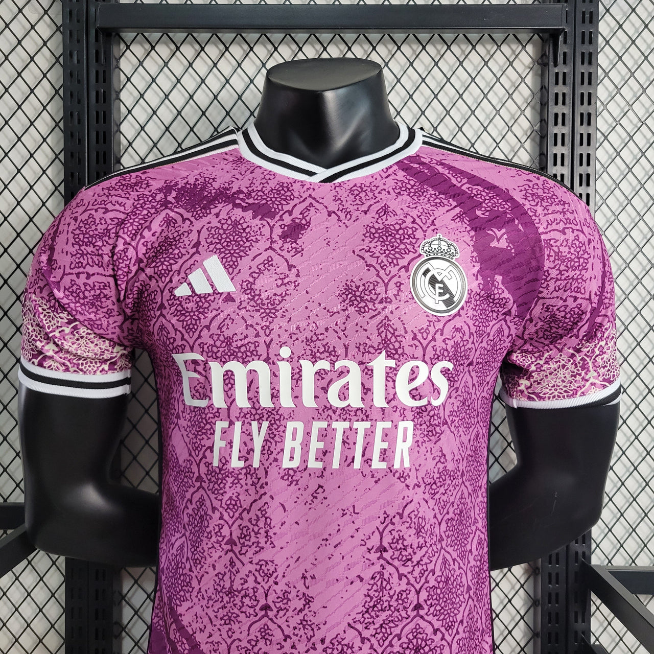 Maillot Real Madrid Concept 2023/2024